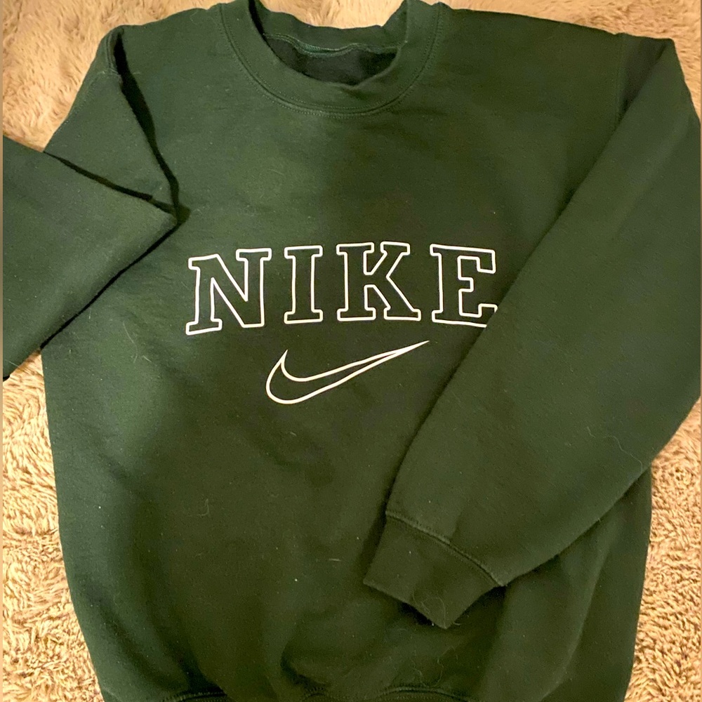 Nike crewneck